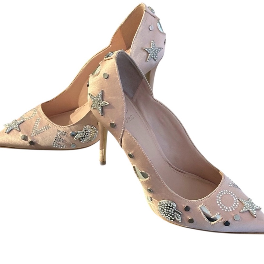 Guess gorgeous high heels new $35